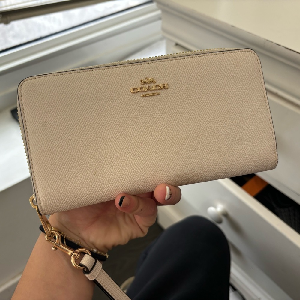 Coach wallet